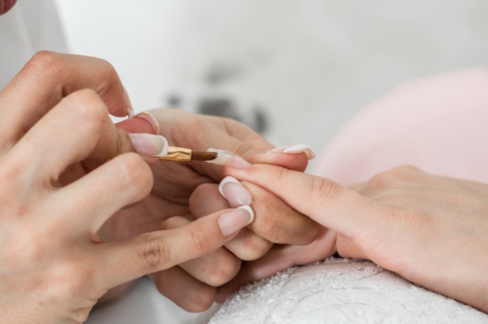 как сделать идеальный маникюр с полигелем